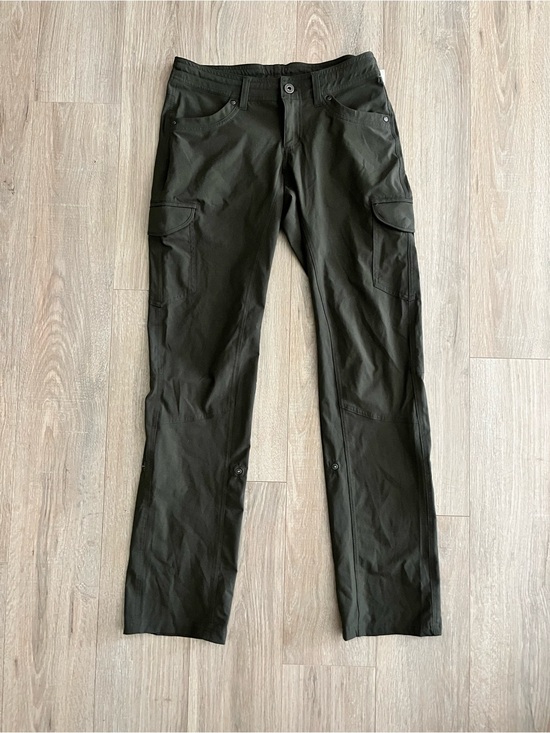 Kuhl Pants - Kuhl Women’s Freeflex Roll-Up Pant Dark Moss - Size 2
